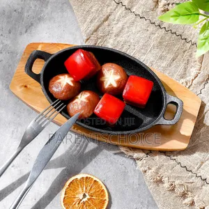 Mini Cast Iron Oval Eared Dish With Wood Base 150x100mm