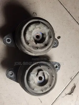 C300 2013 Front Engine Sit