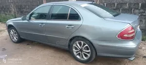 Mercedes-Benz E350 Base 4dr Sedan RWD (3.5L 6cyl 7A) 2006 Blue