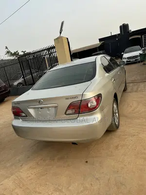 Lexus ES 300 2004 Silver