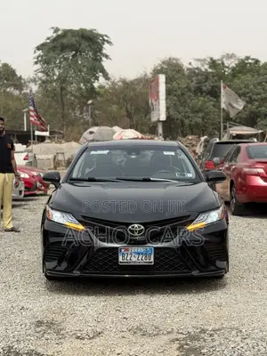Toyota Camry 2017 Black