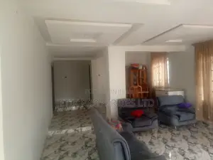 4bdrm Bungalow in St. Helena Street, Makurdi for sale