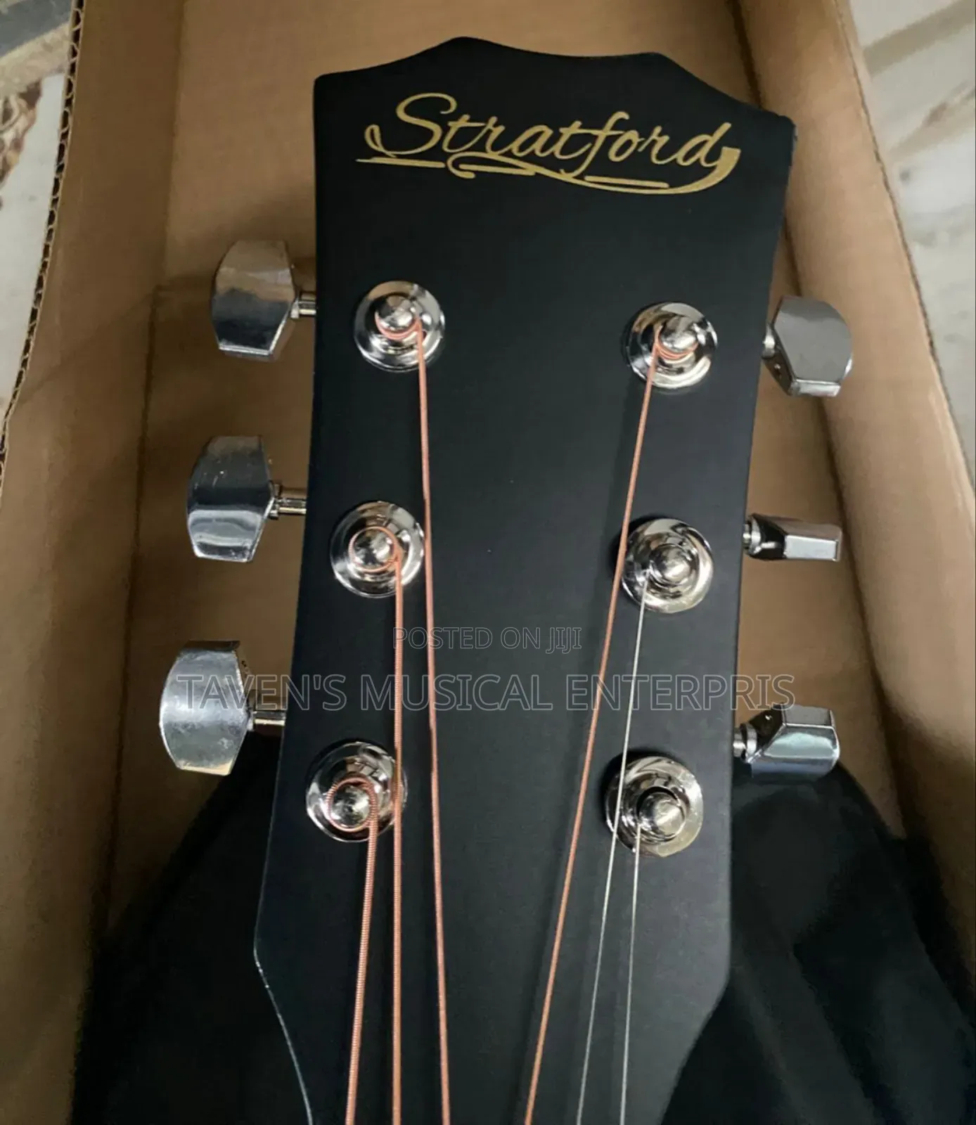 Stratford Acoustic Guitar