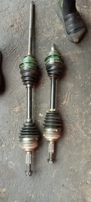 Driving Shaft for Lexus Rx 300 4 by 4 or 4 Wheel Drive