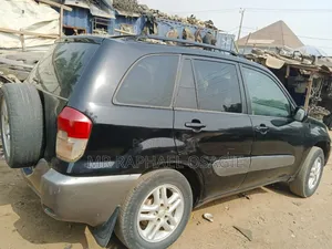 Toyota RAV4 2002 Black