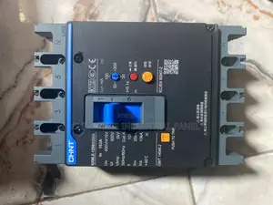 Chint 4 Pole Mccb Breaker For Industrial Panel & Power Protection