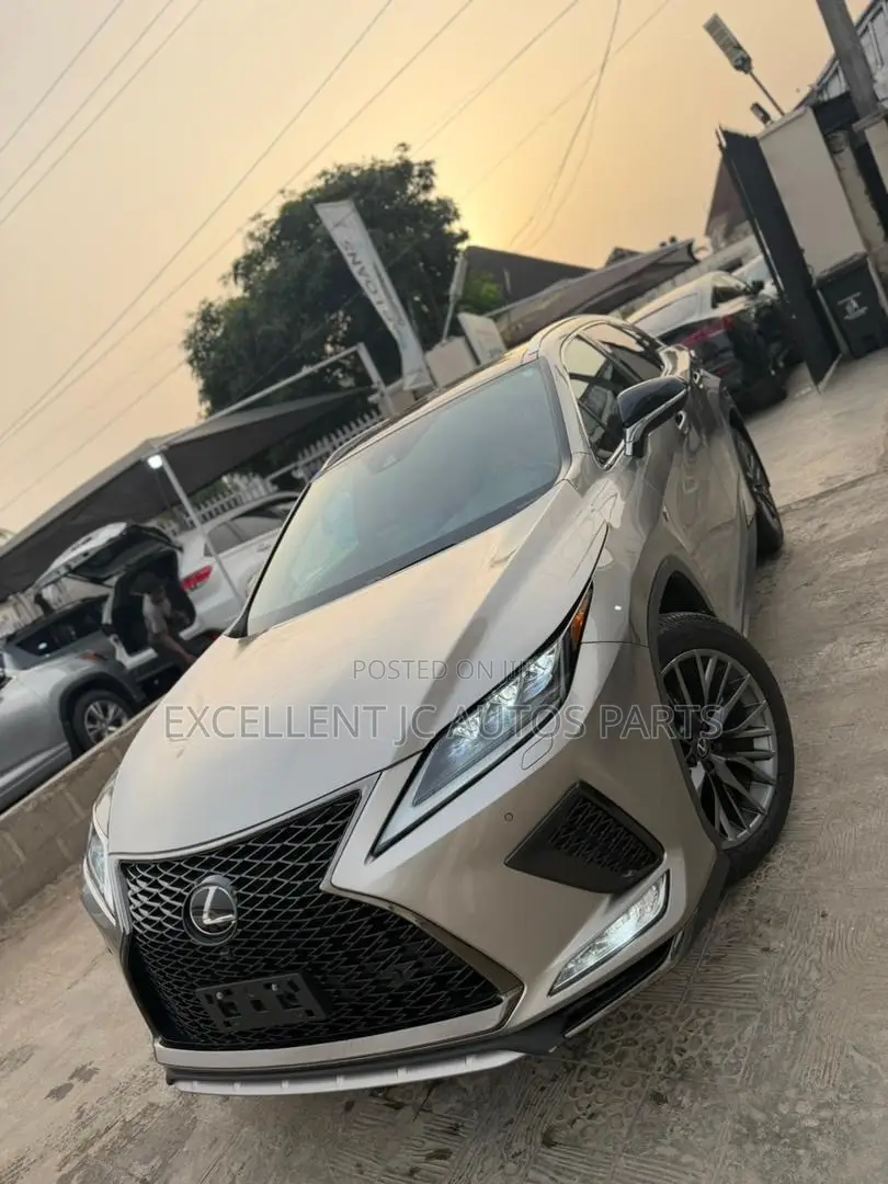 Lexus RX 2022
