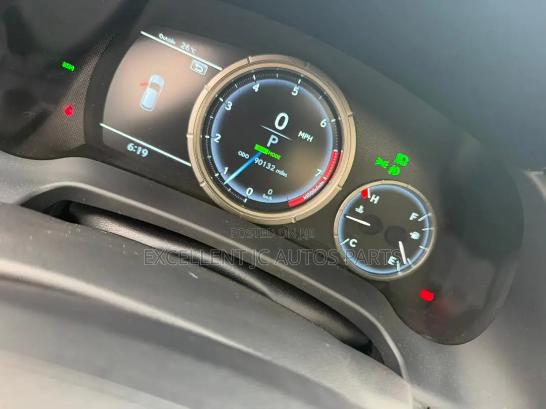 Lexus RX 2022