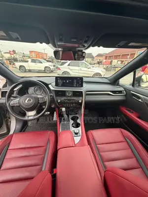 Lexus RX 2022