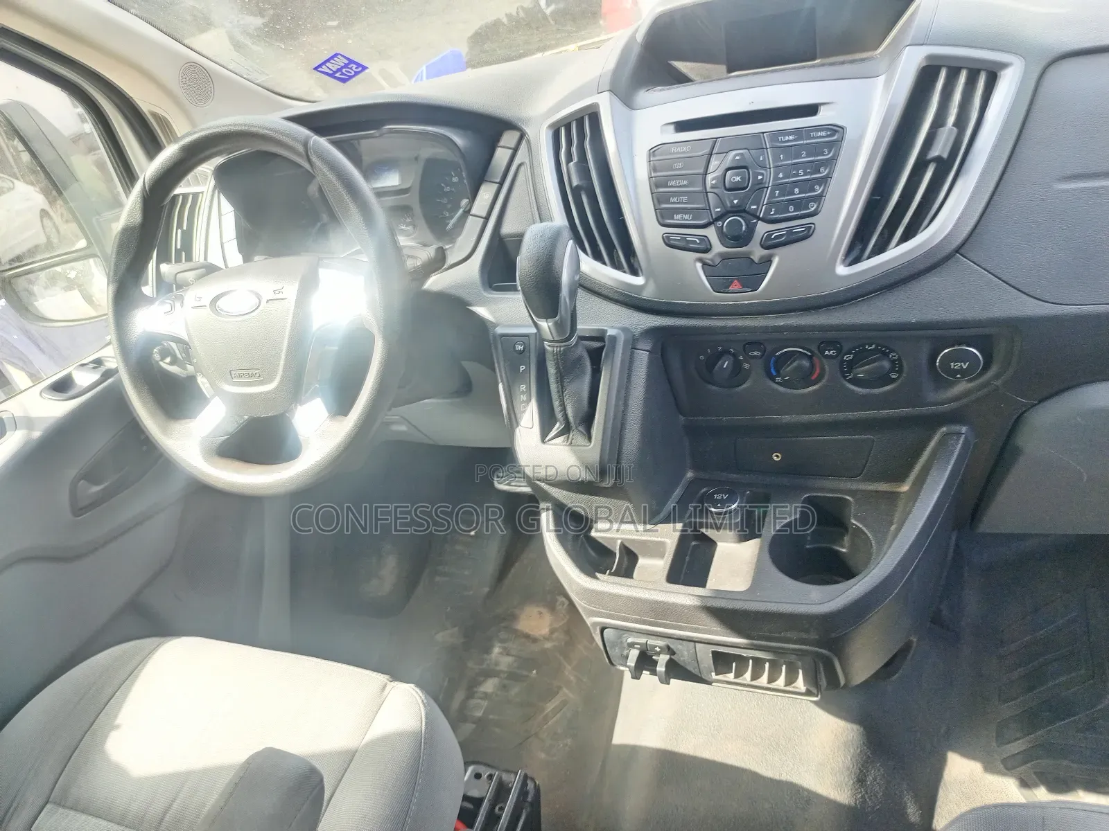 Ford Transit 2017 White