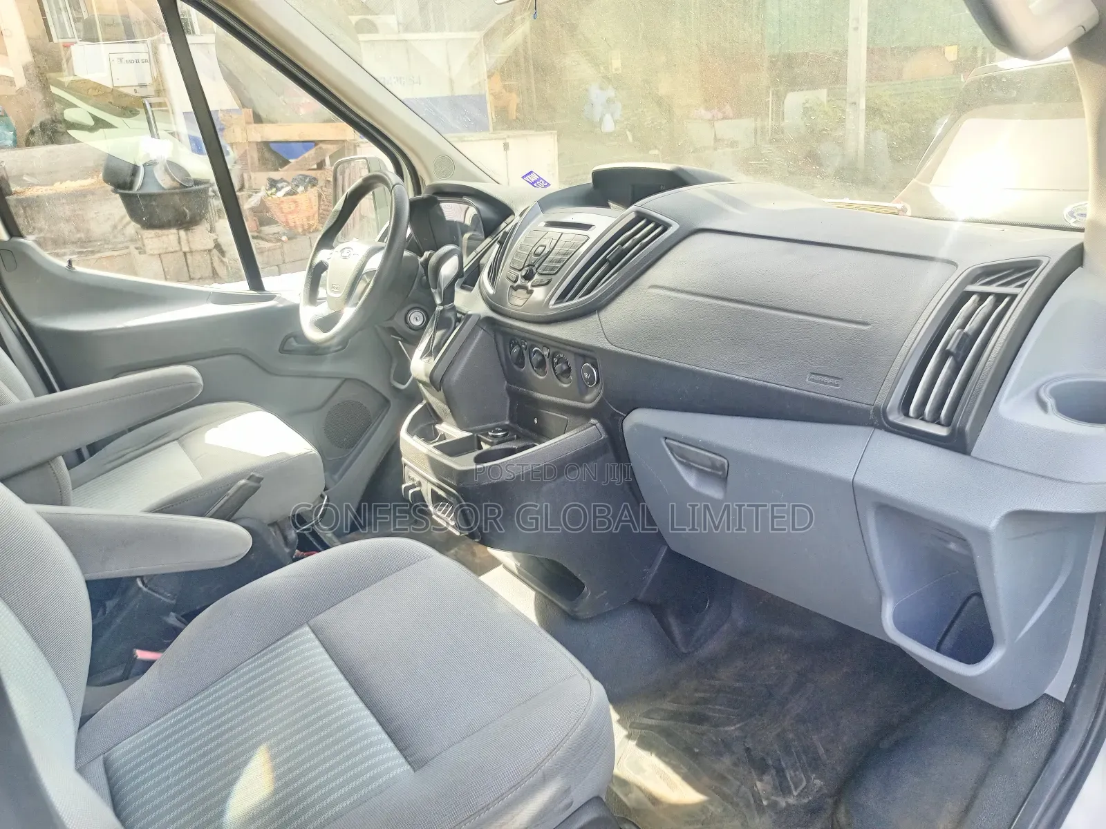 Ford Transit 2017 White