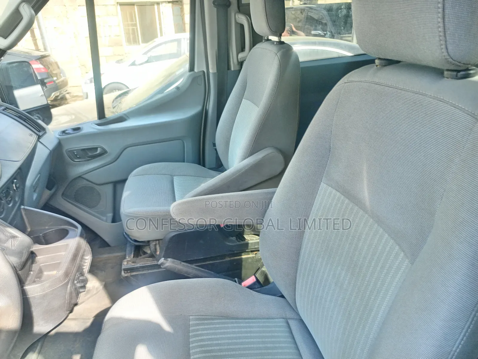 Ford Transit 2017 White