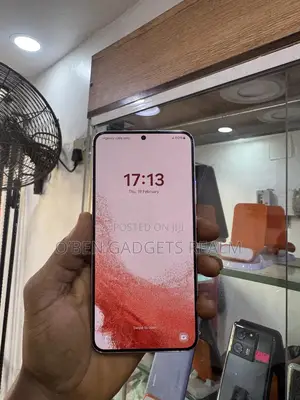 Samsung Galaxy S22+ 5G 128 GB Pink