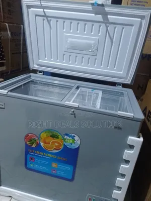 Energy-Efficient and Spacious: Polystar 200l Chest Freezer