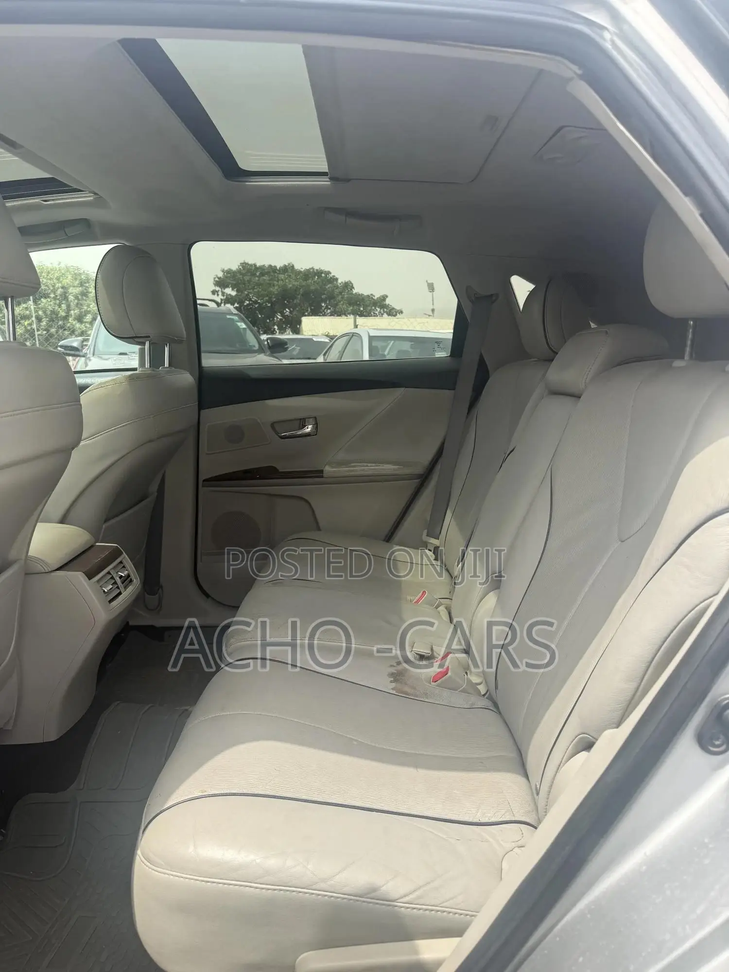 Toyota Venza 2010 Silver