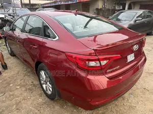 Hyundai Sonata 2016 Red