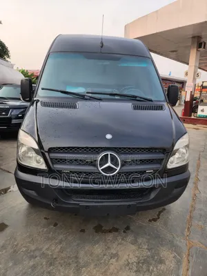 Mercedes-Benz Sprinter 2013 Black