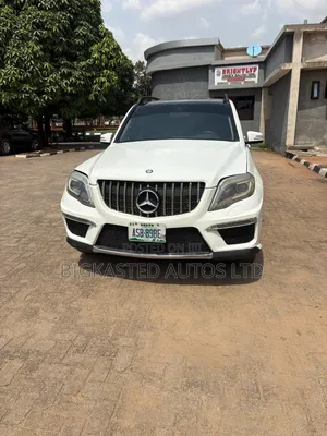 Mercedes-Benz GLK-Class 350 4MATIC 2011 White