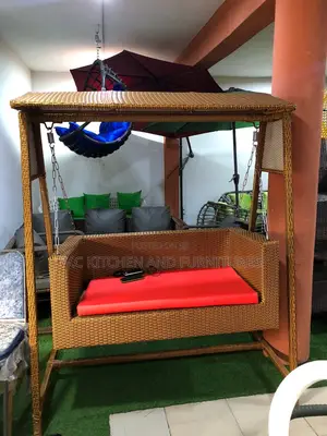 Rattan Out Door Swing With Canopy