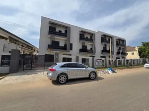 5bdrm Townhouse/Terrace in Dawaki News for sale
