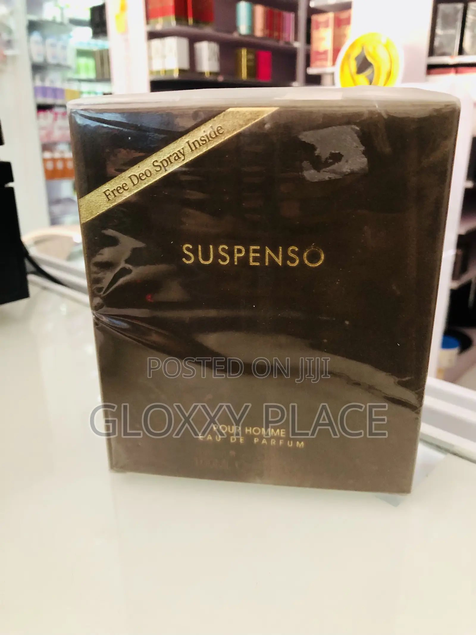 Suspenso Perfume