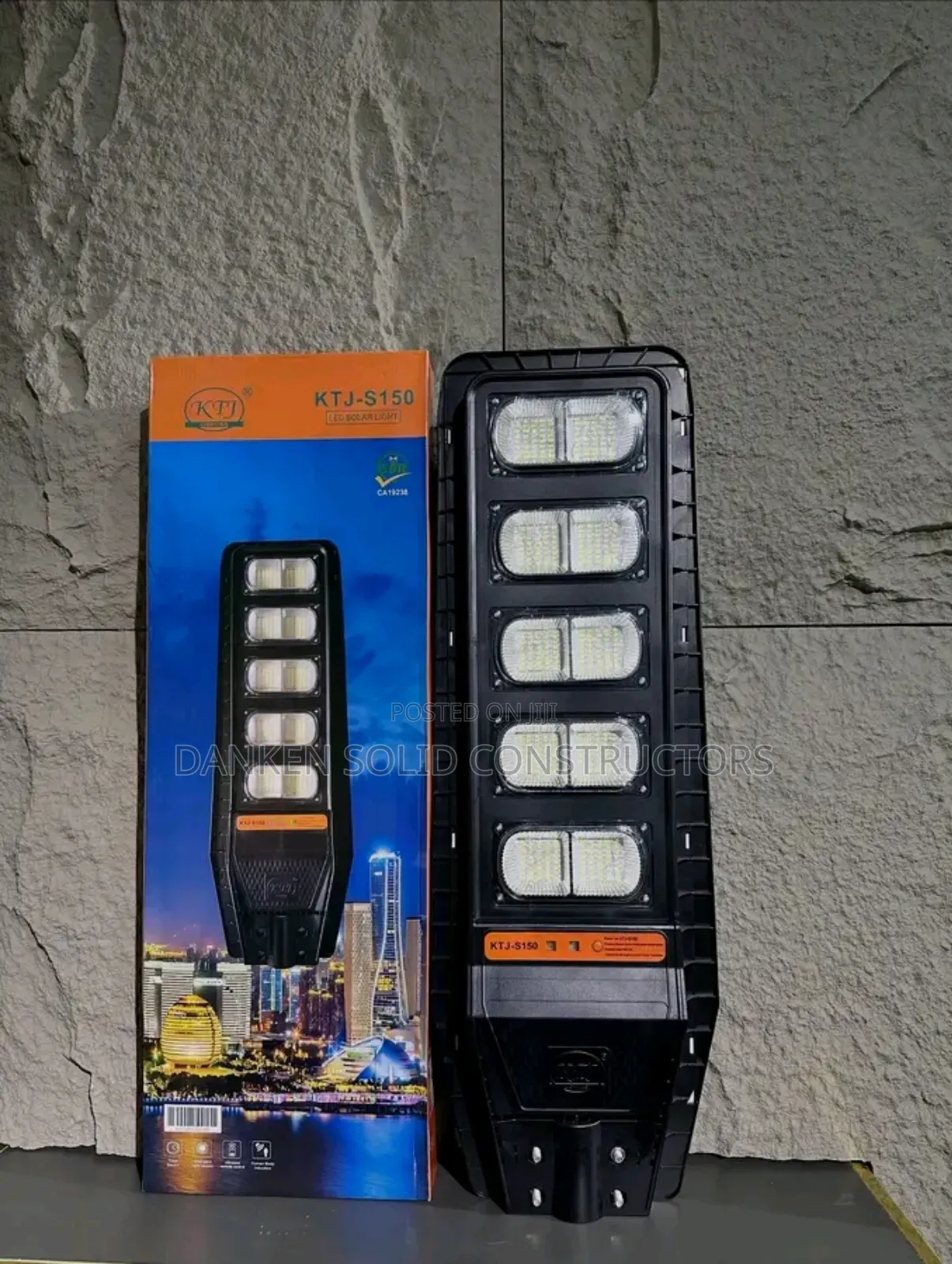 500 Watt Solar Streetlights