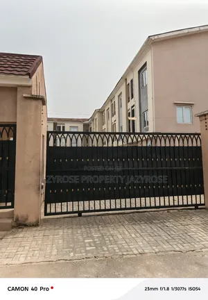 4bdrm Duplex in Guzape District for sale