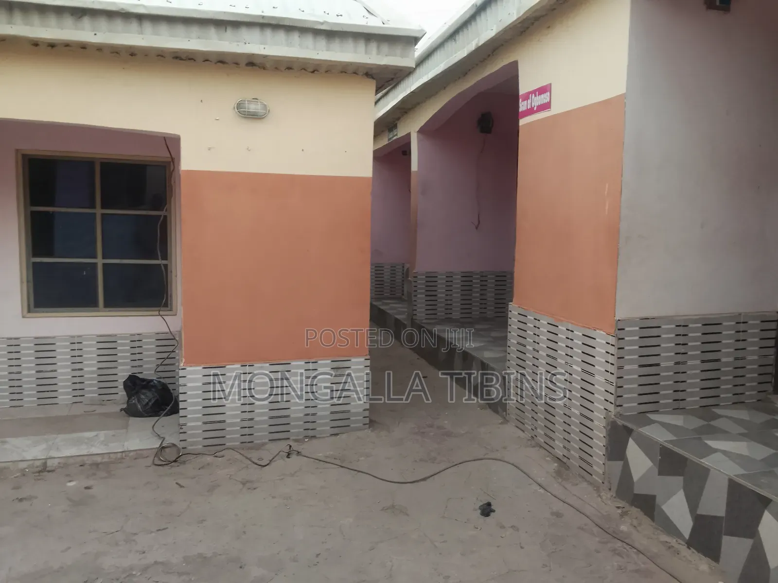 10 Units Self Contained