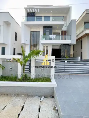 5bdrm Duplex in Lekki for sale