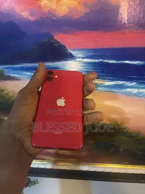 Apple iPhone 11 64 GB Red