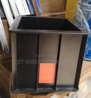 Plastic Concrete Test Cube Mould