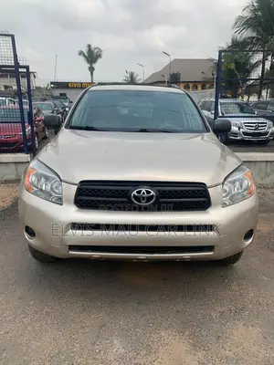 Toyota RAV4 2009 Gold