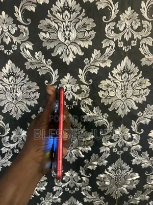 Apple iPhone 11 64 GB Red