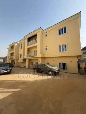3bdrm Apartment in Katampe (Main) for sale
