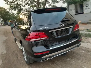 Mercedes-Benz GLE-Class 2017 Black
