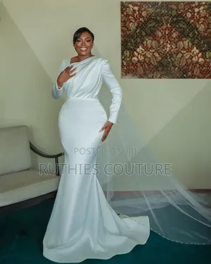Cathedral Veil Mermaid Wedding Gown