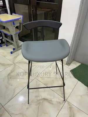 Exclusive Quality Bar Stool