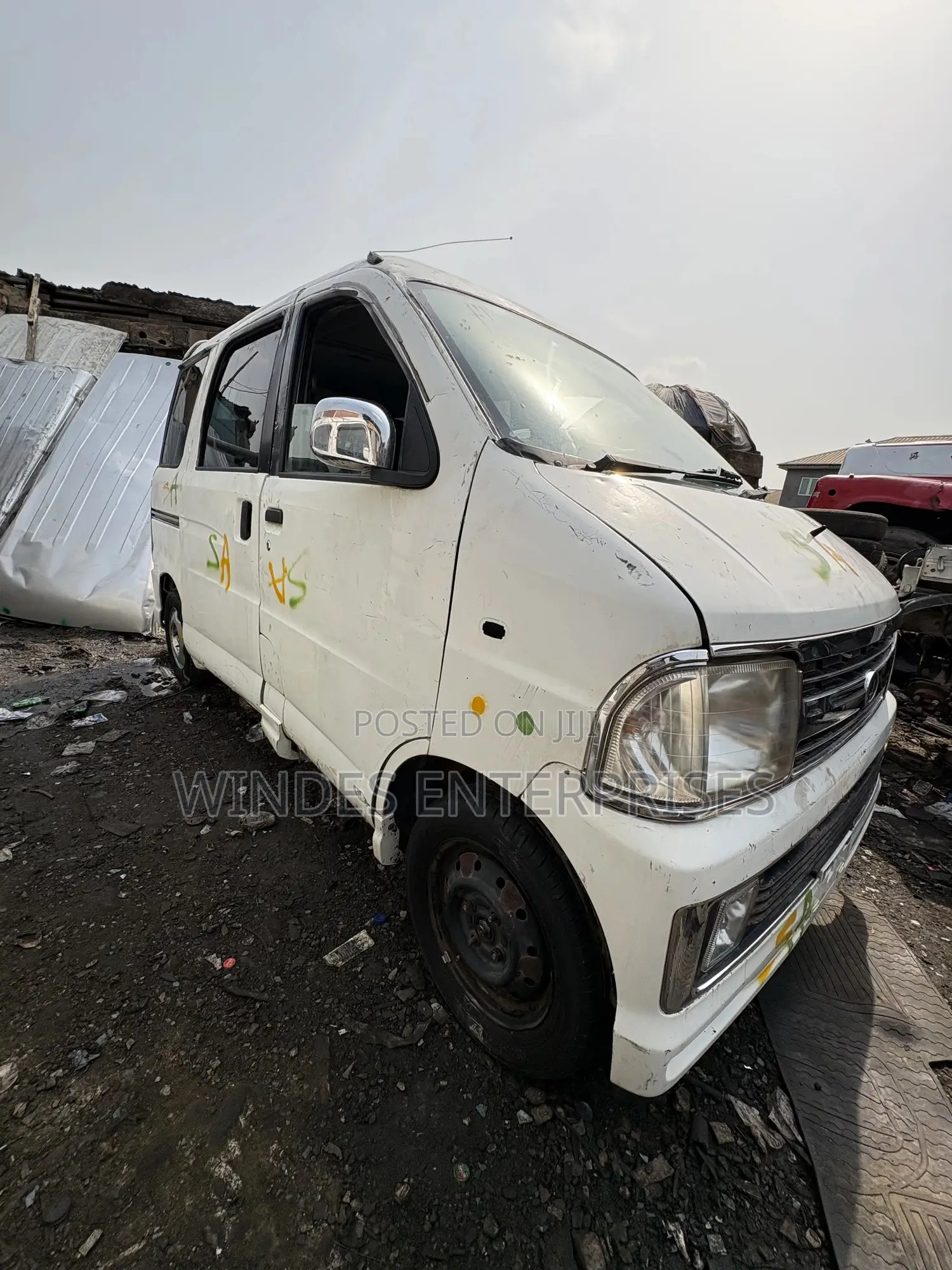 Daihatsu Hijet 2007 White
