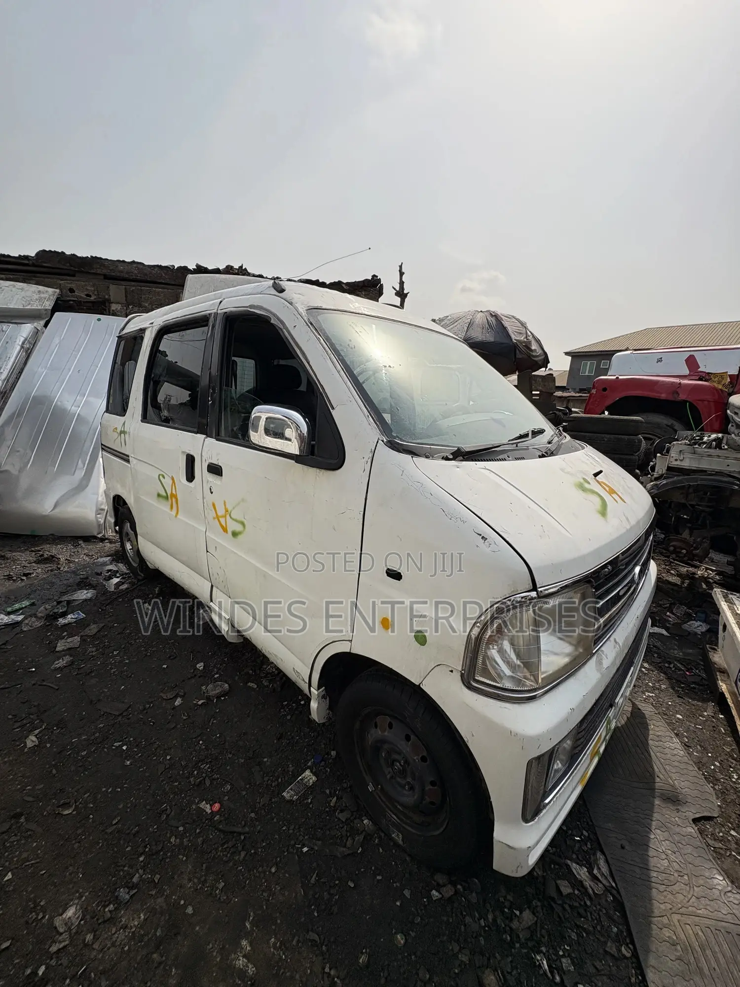 Daihatsu Hijet 2007 White