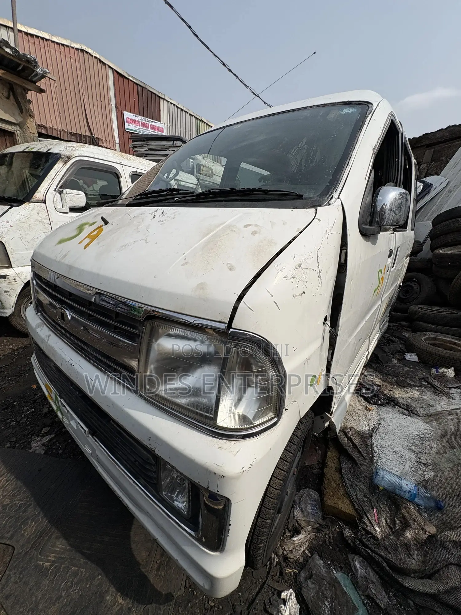 Daihatsu Hijet 2007 White