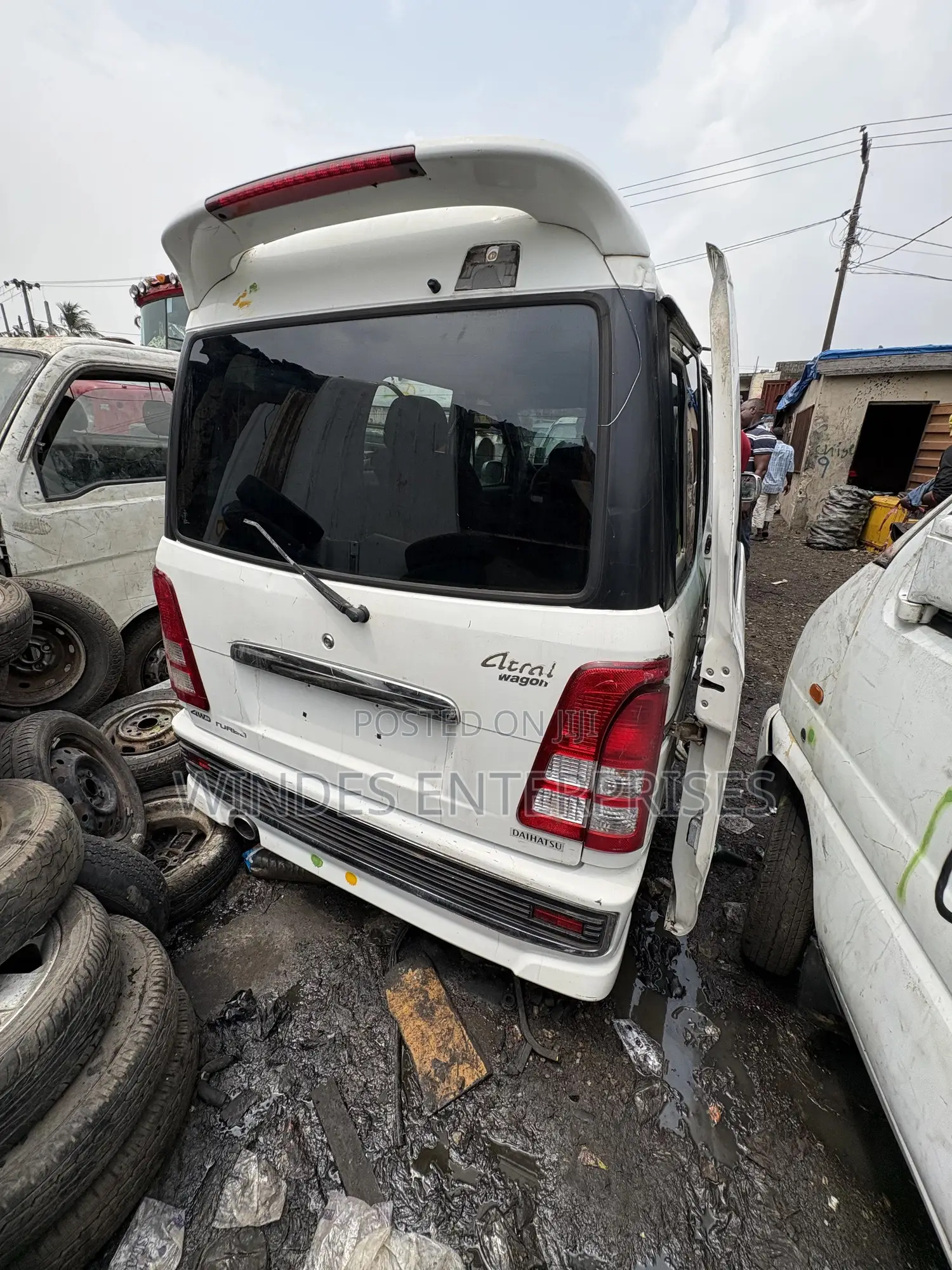 Daihatsu Hijet 2007 White