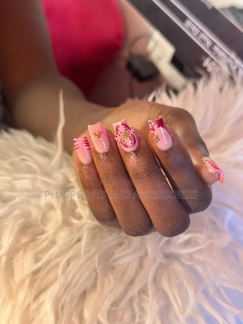 Nails Tech