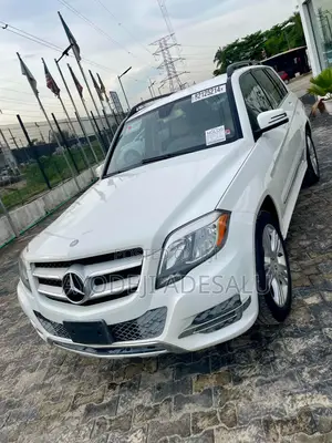 Mercedes-Benz GLK-Class 350 4MATIC 2013 White