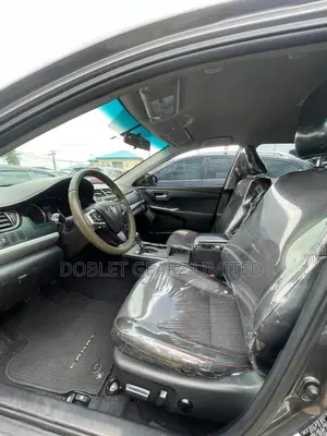 Toyota Camry 2016 Gray