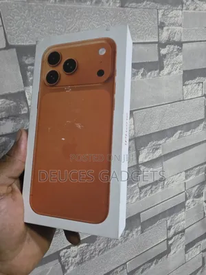 New Apple iPhone 17 Pro Max 512 GB Orange