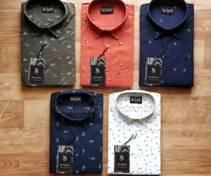 Classic Men and Women Fit