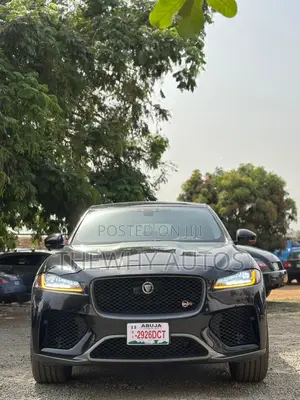 Jaguar F-Pace SVR AWD 2020 Black
