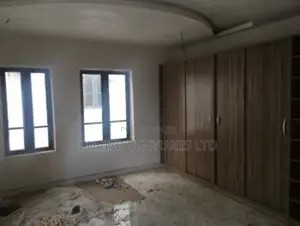 4bdrm Duplex in Shonibare Estate for rent