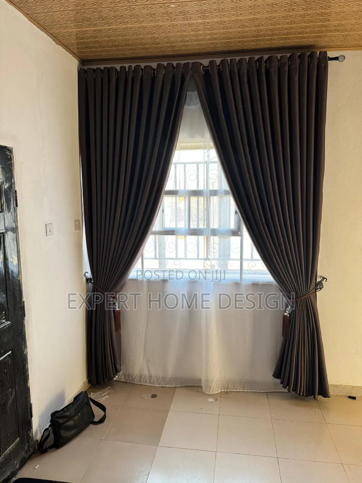 Quality Brown American Curtain
