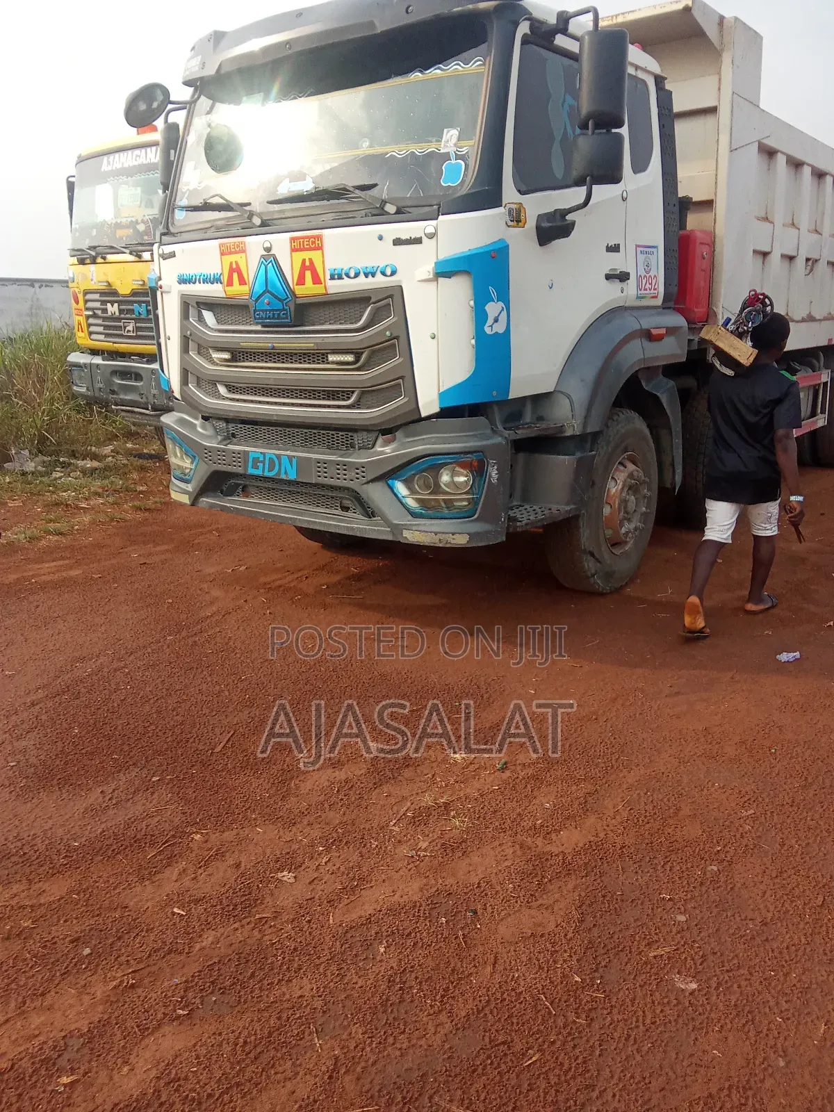 10 to 30 Ton Granite and Sharp Sand